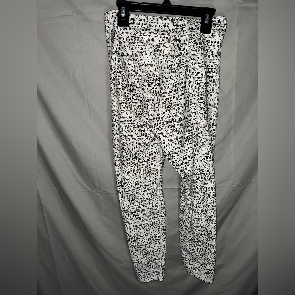 Workout leggings with pockets